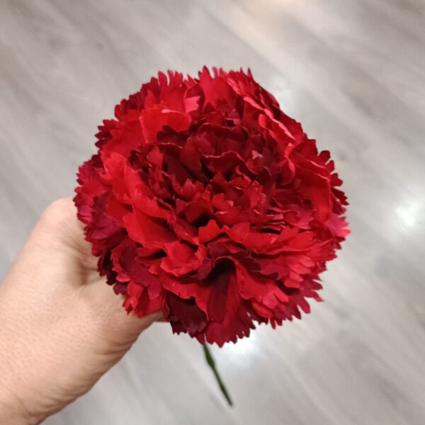 flor de flamenca clavel rojo