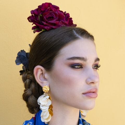 ramillete de flamenca con rosas en color buganvilla online