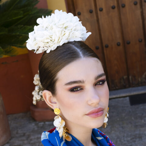 ramillete flamenca Hortensia blanca tacto natural