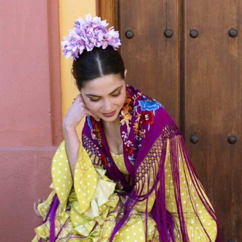 Ramillete de flamenca con lirios en tonos lila online