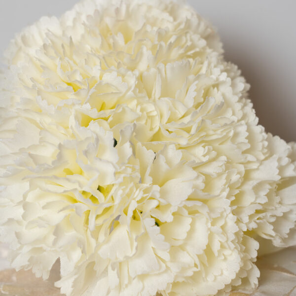 Ramillete claveles blancos - Imagen 2