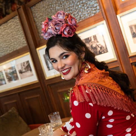 RAMILLETE DE ROSAS VINTAGE